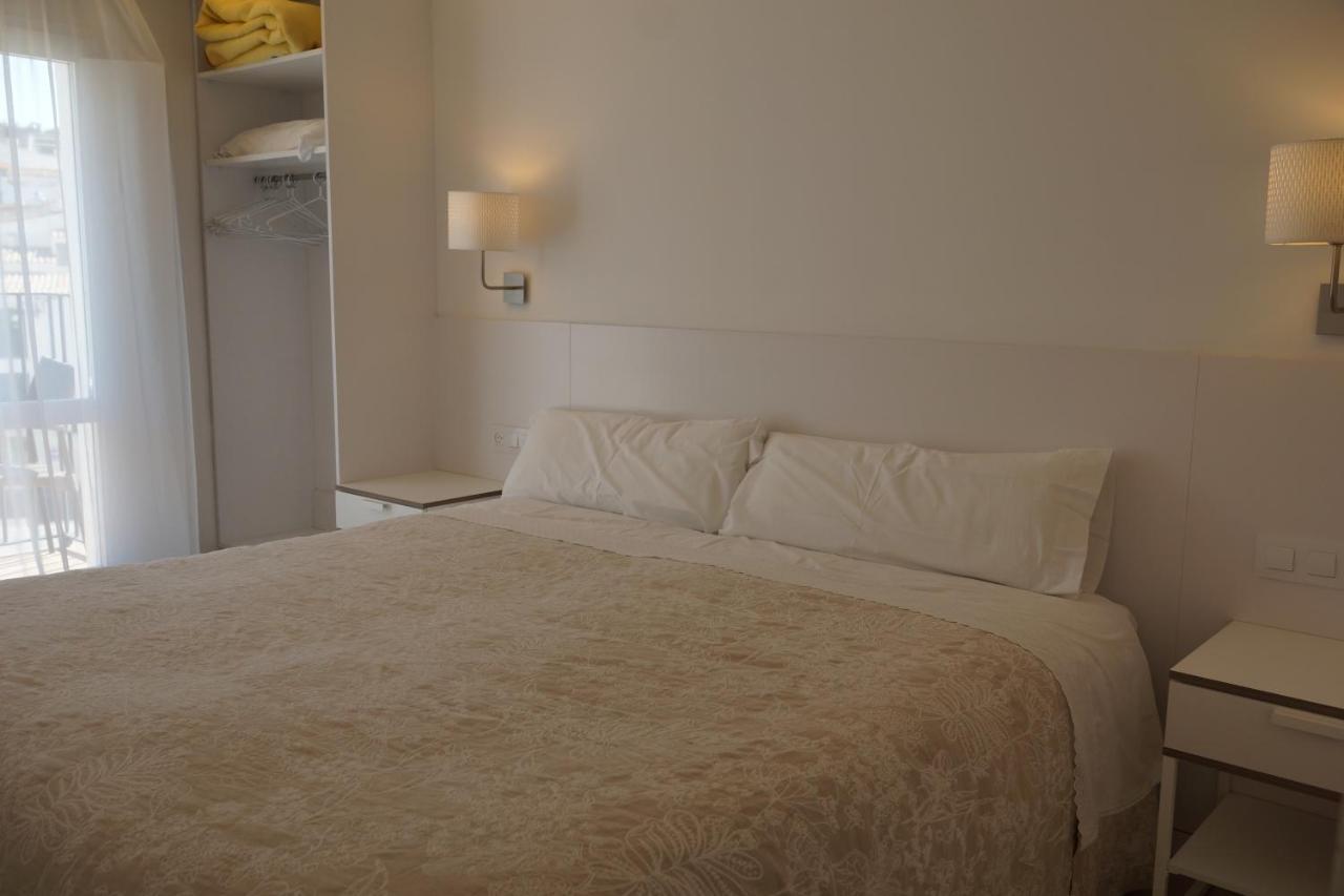 Hostal Marina Cadaques Ngoại thất bức ảnh